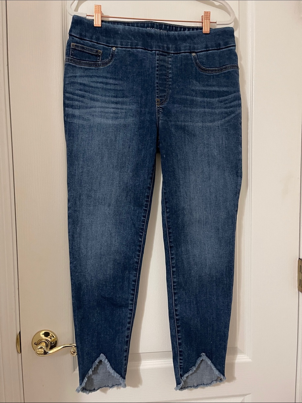 Chico’s Jeggings size 8 excellent condition